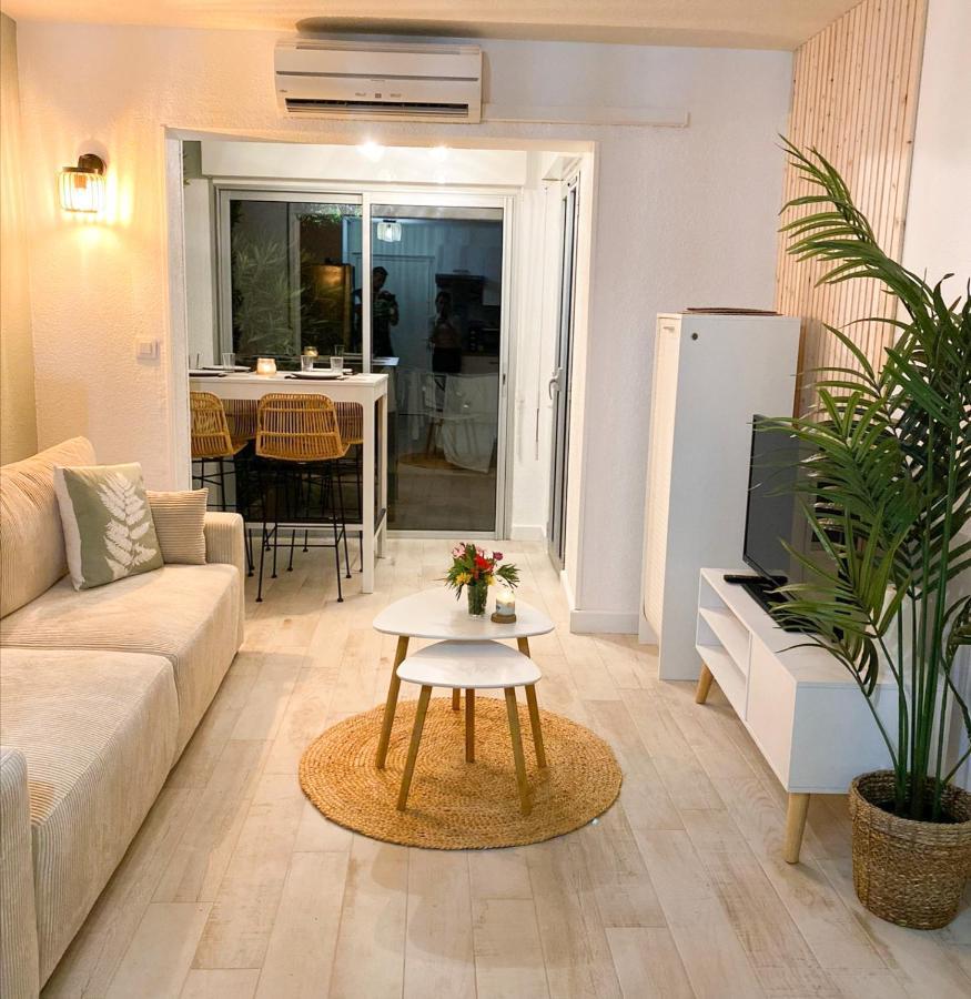 Appartement Zen A Frejus Avec Jardin, Piscine, Tennis, Proche Mer Екстер'єр фото