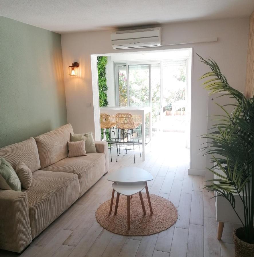 Appartement Zen A Frejus Avec Jardin, Piscine, Tennis, Proche Mer Екстер'єр фото