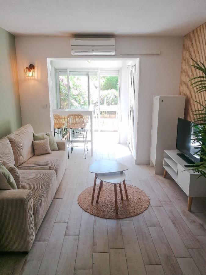 Appartement Zen A Frejus Avec Jardin, Piscine, Tennis, Proche Mer Екстер'єр фото